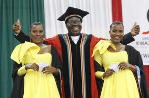 Twins Wanele and Anele Ngcobo seen with DVC Prof Nhlanhla Mkhize