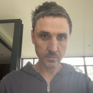 Jacek Brzozowski, Dr
